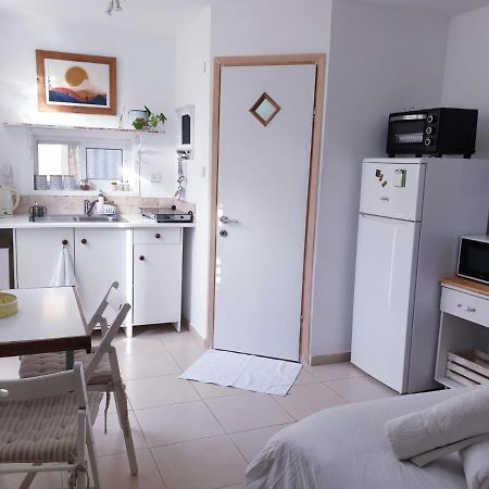 Appartement כרמונ'ס פטיו - Carmona'S Patio à Eilat Chambre photo