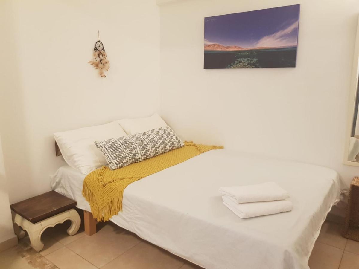 Appartement כרמונ'ס פטיו - Carmona'S Patio à Eilat Extérieur photo