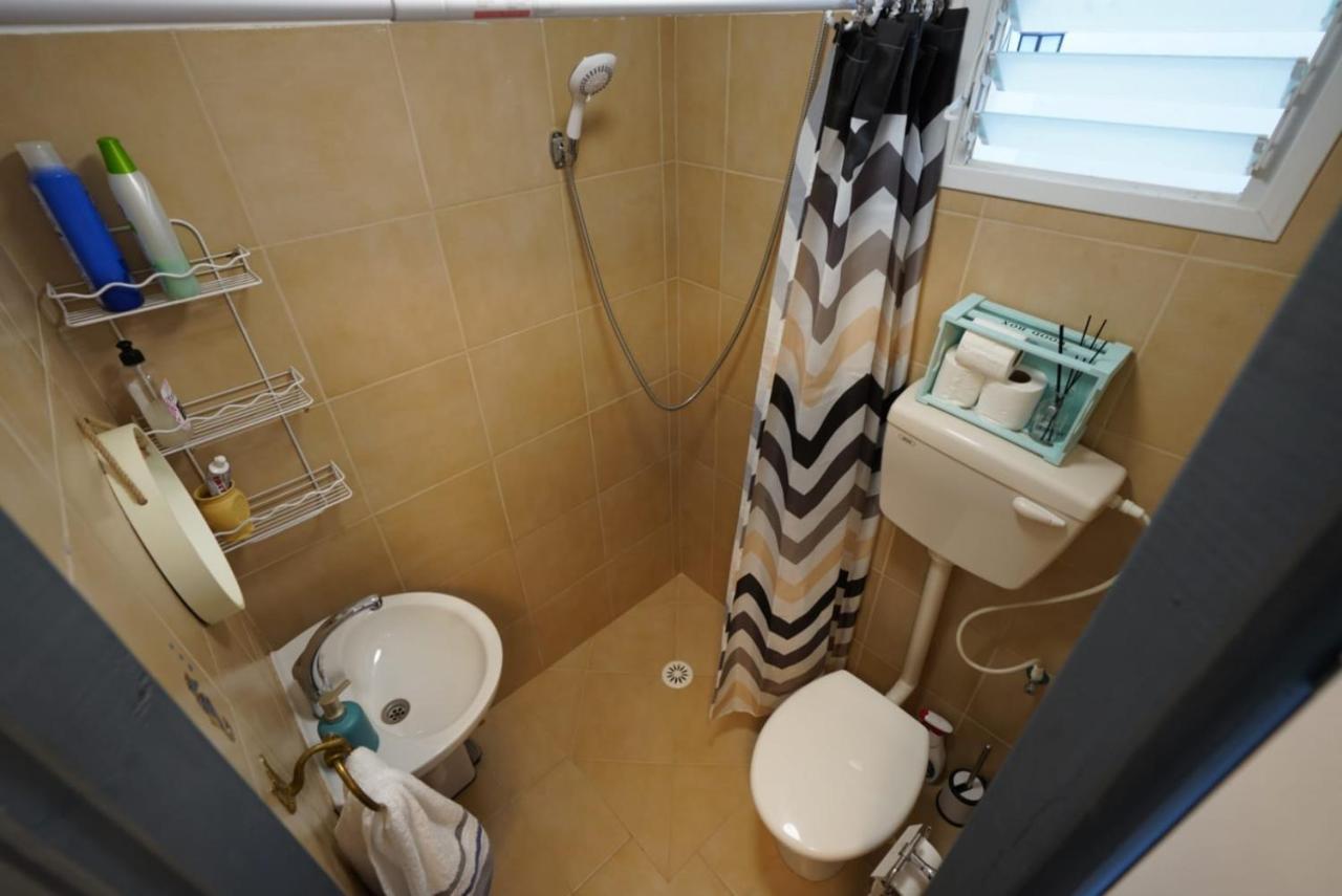 Appartement כרמונ'ס פטיו - Carmona'S Patio à Eilat Extérieur photo
