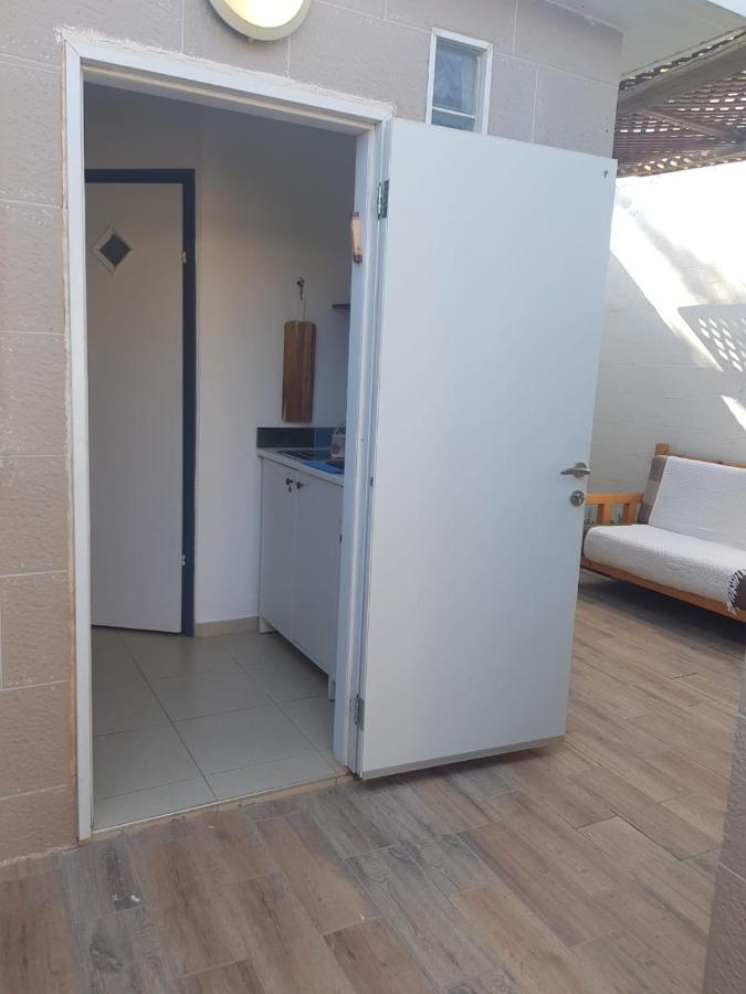 Appartement כרמונ'ס פטיו - Carmona'S Patio à Eilat Extérieur photo