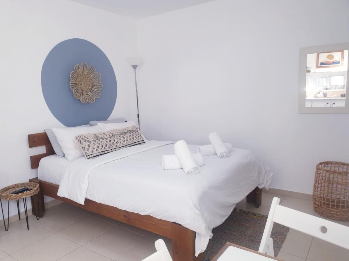 Appartement כרמונ'ס פטיו - Carmona'S Patio à Eilat Extérieur photo